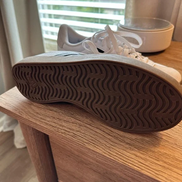 Adidas GAZELLE White & Black Lace-Up Sneakers - Picture 3 of 3